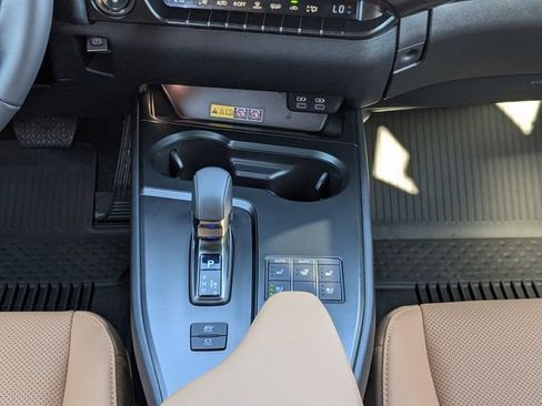 Used 2026 Lexus UX 300h FWD w/ Accessory Package (2T) image 19