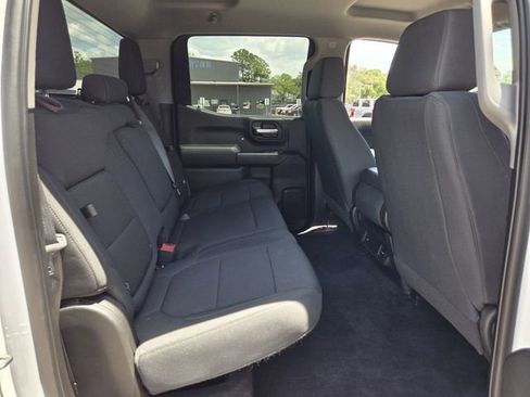 Used 2020 Chevrolet Silverado 1500 Custom w/ Custom Max Trailering Package AWD/4WD image 17
