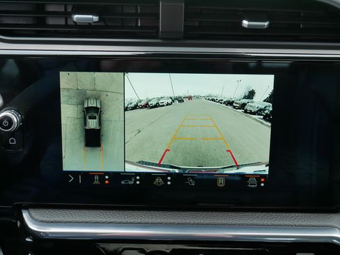 Used 2024 GMC Sierra 2500 Denali w/ Denali Reserve Package image 27