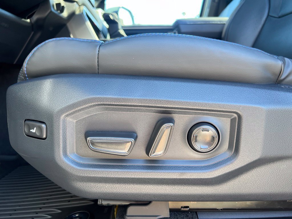 Used 2026 Toyota Sequoia Platinum w/ TRD Off-Road Package AWD/4WD image 15