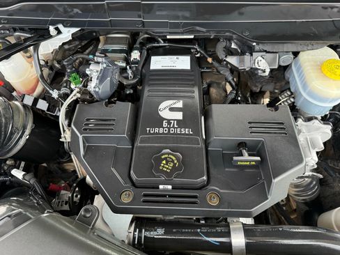 Used 2024 RAM 2500 Big Horn image 44