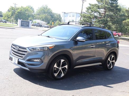 Used 2017 Hyundai Tucson Limited w/ Limited Ultimate Package 03 AWD/4WD image 10