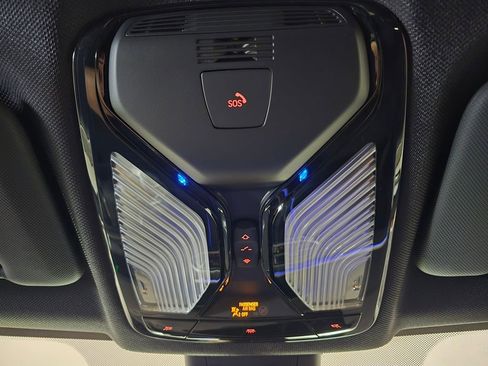 Certified 2023 BMW X5 xDrive40i w/ Executive Package image 45