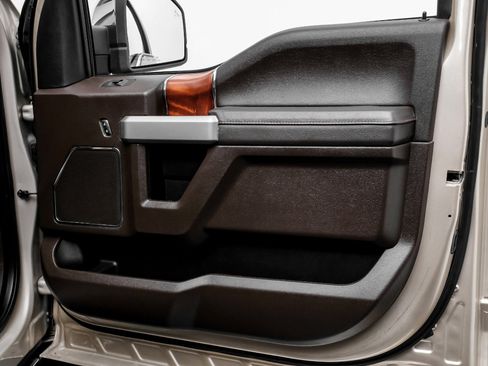 Used 2018 Ford F150 King Ranch w/ Equipment Group 601A Luxury image 48