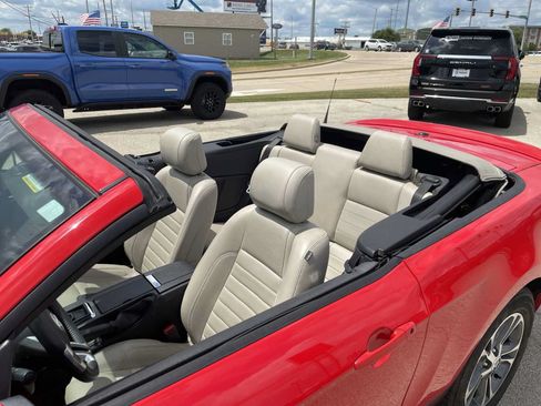 Used 2014 Ford Mustang Premium w/ Comfort Package RWD image 17