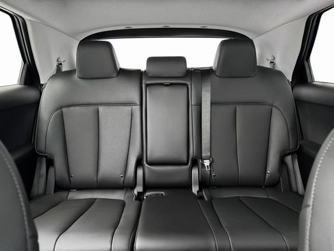 New 2025 Hyundai Ioniq 5 SEL image 24