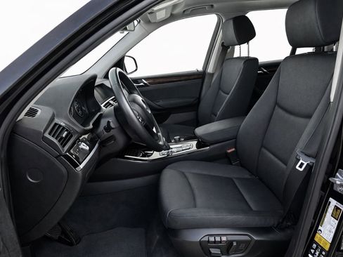 Used 2016 BMW X3 xDrive28i image 4