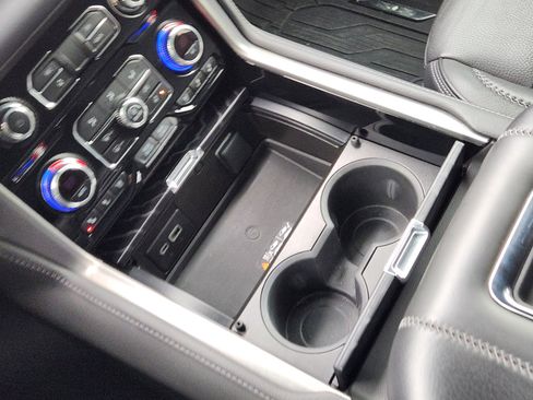 Certified 2023 GMC Yukon XL Denali w/ Denali Reserve Package image 21