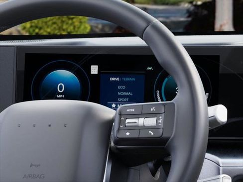 New 2026 Hyundai Ioniq 9 S image 14