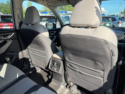 Certified 2023 Subaru Forester Premium AWD/4WD image 37