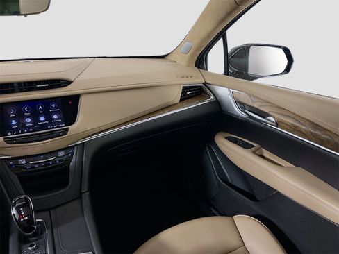 Used 2023 Cadillac XT5 Premium Luxury w/ Platinum Package image 27