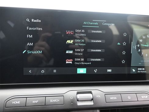 New 2025 Kia K4 LXS image 24