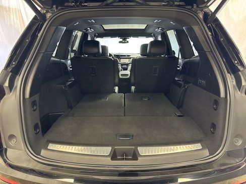 Certified 2023 Cadillac XT6 Premium Luxury AWD/4WD image 28
