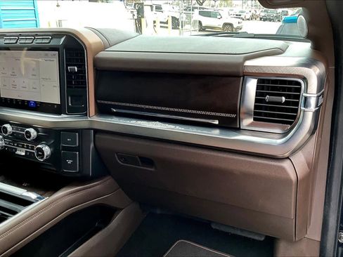 Used 2024 Ford F350 King Ranch image 14