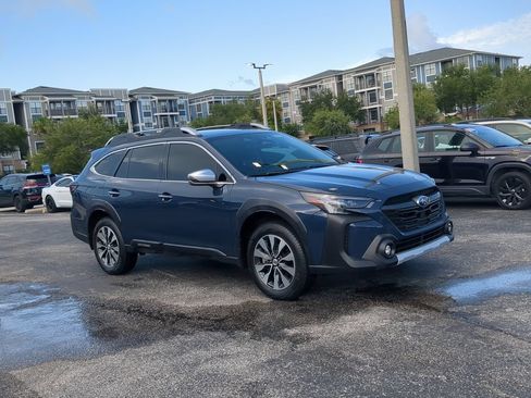 Certified 2024 Subaru Outback Touring AWD/4WD image 2