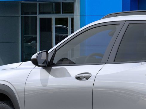 New 2026 Chevrolet Trax LT w/ Driver Confidence Package image 36