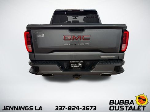 Used 2020 GMC Sierra 1500 Elevation w/ Elevation Value Package image 4