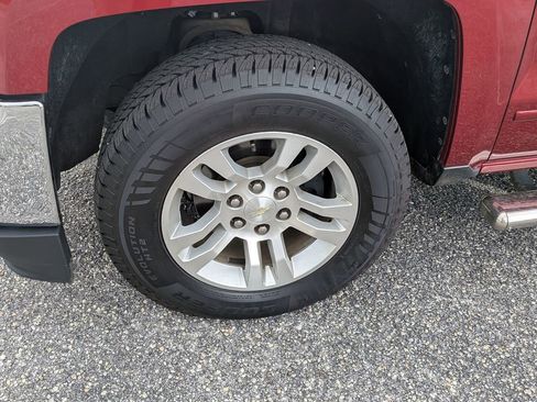 Used 2018 Chevrolet Silverado 1500 LT w/ All Star Edition image 12