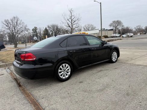 Used 2014 Volkswagen Passat 1.8T Wolfsburg Edition image 6