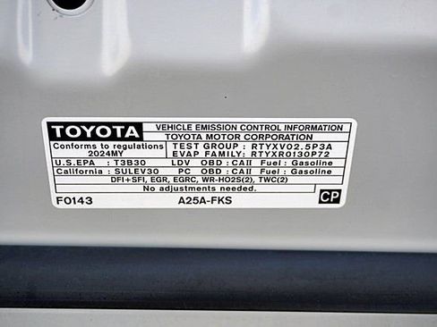 Used 2024 Toyota Camry LE FWD image 32