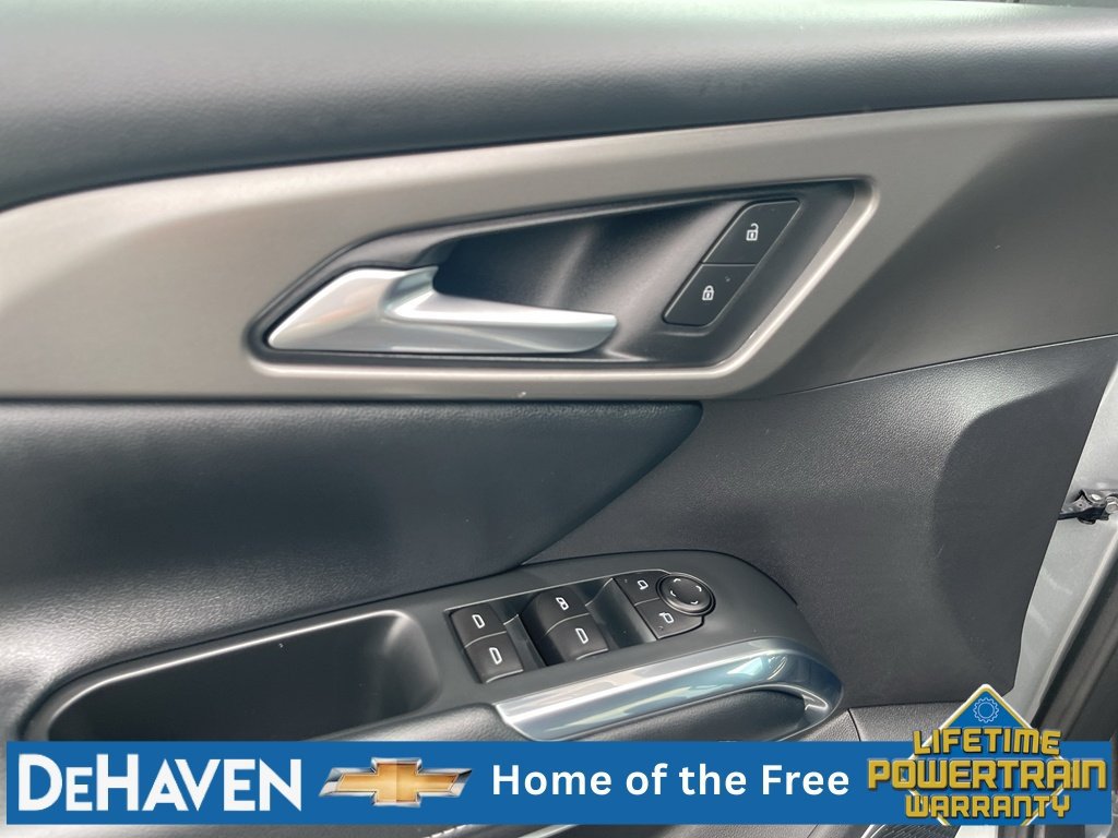 Used 2026 Chevrolet Traverse LT w/ Enhanced Driving Package AWD/4WD image 23
