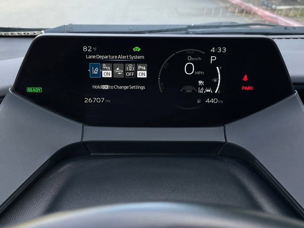 Used 2025 Toyota Prius LE FWD image 15