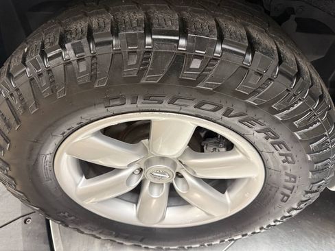 Used 2012 Nissan Armada SV AWD/4WD image 21
