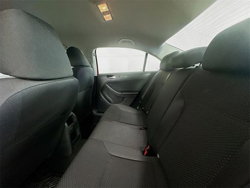 Used 2014 Volkswagen Jetta TDI image 23