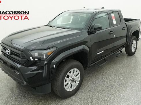 New 2026 Toyota Tacoma SR5 AWD/4WD image 1