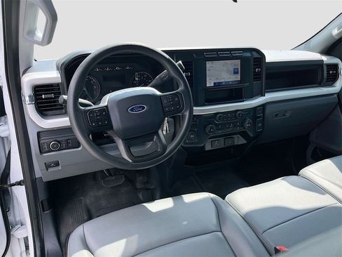 Used 2023 Ford F250 XL w/ XL Chrome Package image 20