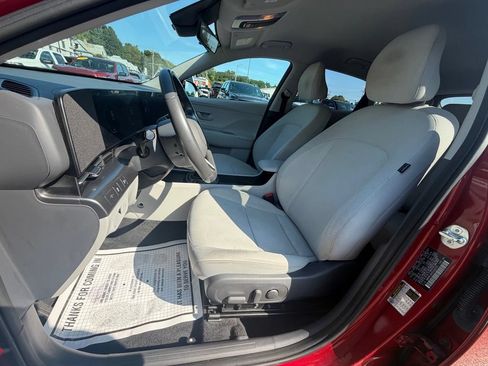 Used 2025 Hyundai Kona SEL AWD/4WD image 13