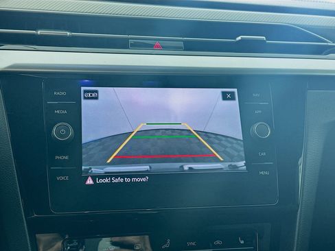 Used 2022 Volkswagen Arteon SE FWD image 22