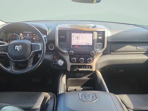 Used 2022 RAM 1500 Laramie AWD/4WD image 10