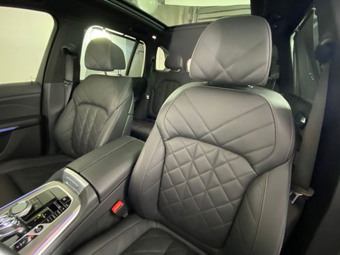 Certified 2023 BMW X5 M50i w/ Executive Package image 22