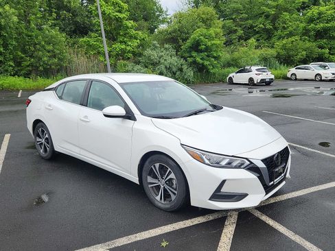Used 2023 Nissan Sentra SV w/ All-Weather Package FWD image 3