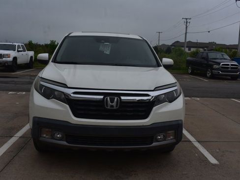 Used 2019 Honda Ridgeline RTL-E image 2
