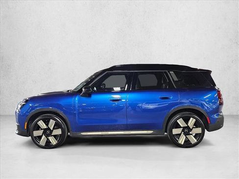 Certified 2025 MINI Cooper Countryman S image 9
