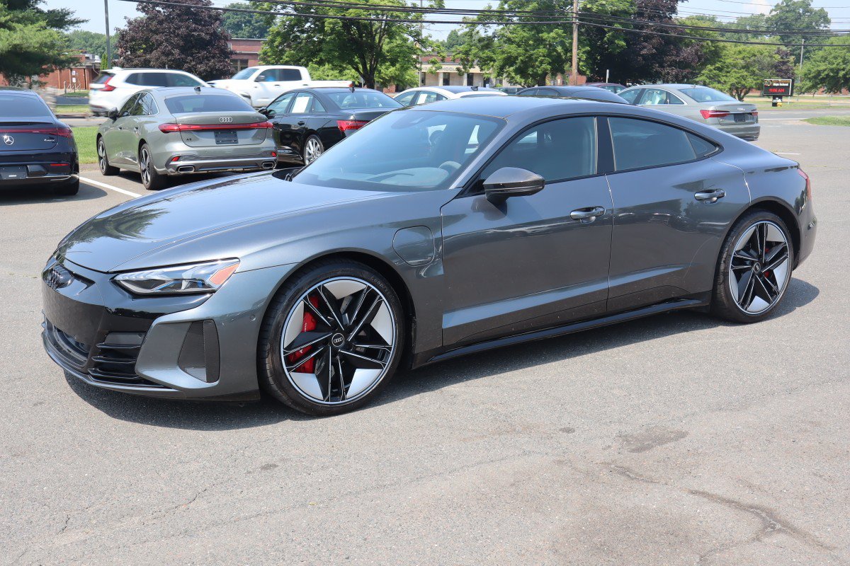 Used 2022 Audi RS e-tron GT w/ Year 1 Package AWD/4WD image 2