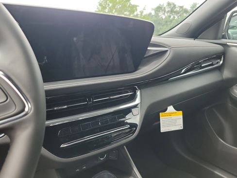 New 2026 Buick Envista Avenir FWD image 12