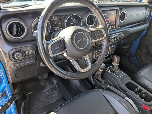 Used 2021 Jeep Wrangler Unlimited Sahara w/ Cold Weather Group image 10