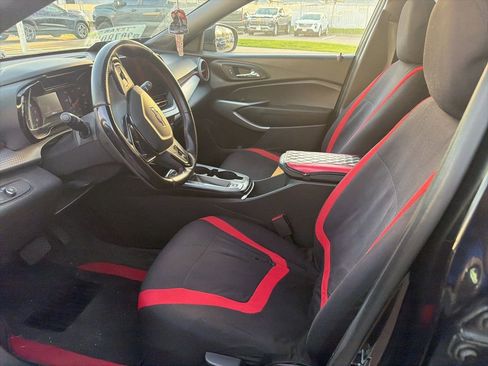 Certified 2024 Chevrolet Trax RS w/ Driver Confidence Package image 15