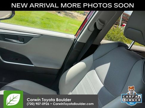 Used 2020 Toyota RAV4 Limited w/ Limited Grade Weather Package AWD/4WD image 11