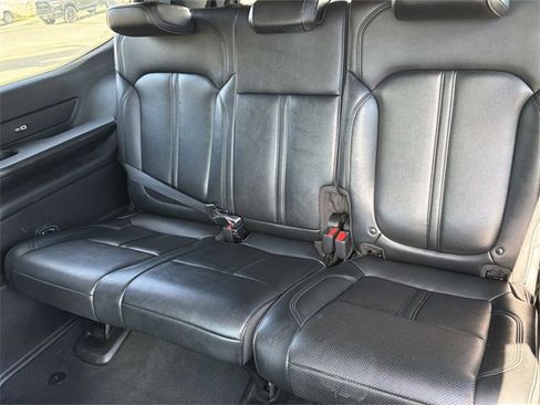 Used 2024 Jeep Wagoneer Series II image 19