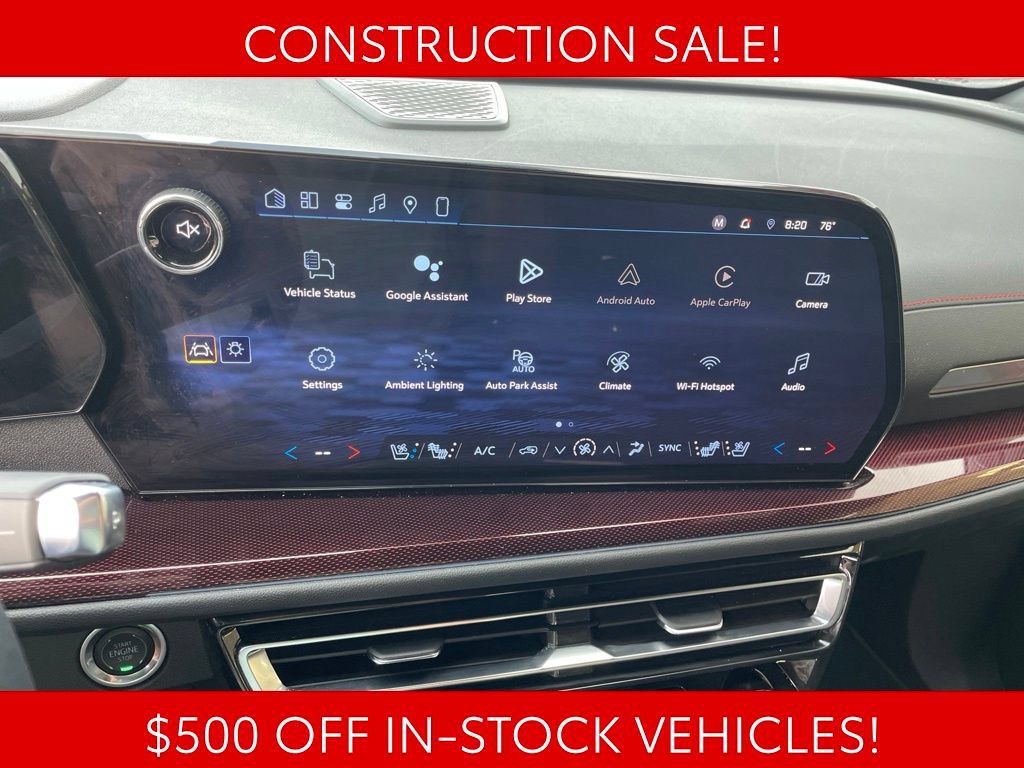 Used 2024 Chevrolet Traverse RS AWD/4WD image 22