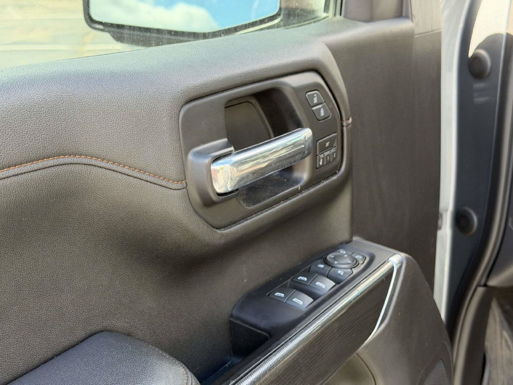 Used 2019 GMC Sierra 1500 AT4 w/ AT4 Premium Package AWD/4WD image 17