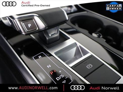 Certified 2025 Audi Q7 2.0T Premium w/ Convenience Package image 4