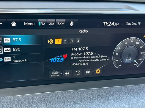 Used 2023 Genesis GV70 2.5T w/ Select Package image 19