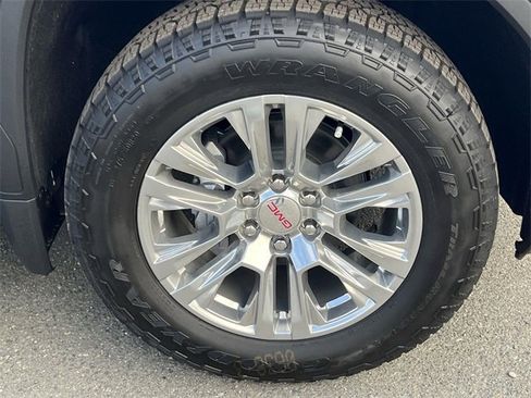 New 2026 GMC Sierra 1500 Denali w/ Technology Package image 35