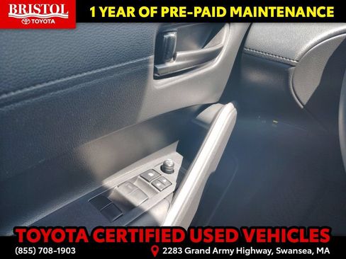 Certified 2024 Toyota Corolla Cross LE AWD/4WD image 18