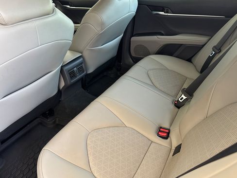Certified 2022 Toyota Camry XSE FWD image 11